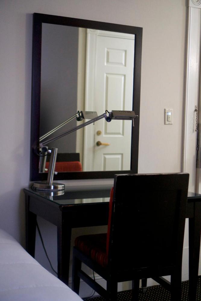Room image 5